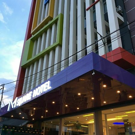 Msquare Palembang Hotel Exterior foto