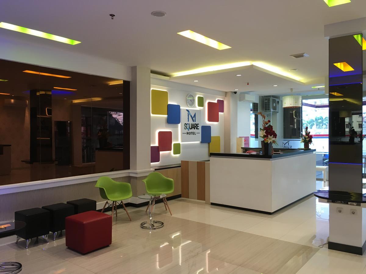 Msquare Palembang Hotel Exterior foto