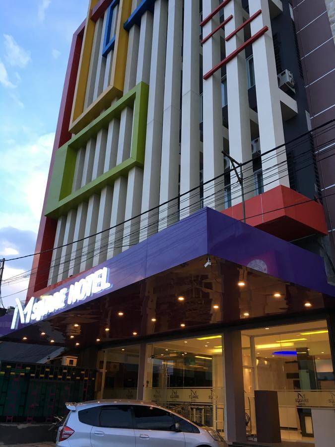 Msquare Palembang Hotel Exterior foto